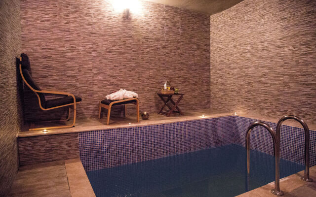 Marmara Place Old City Hotel