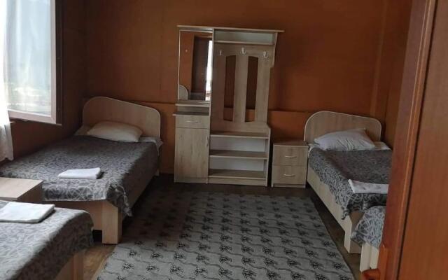 Nadiani Guesthouse
