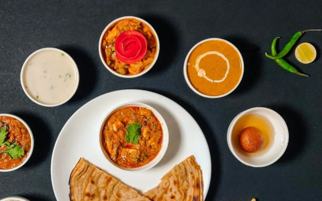 Go Rooms By OYO Rooms