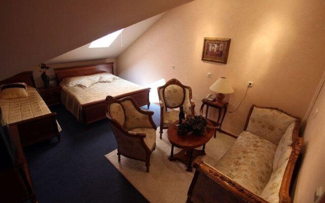 Hotel Aleja