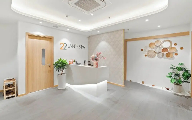 22Land Hotel Saigon