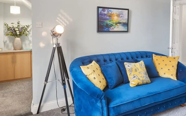 Host Stay Riftswood Ruby