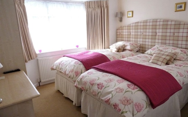 Honey Lodge