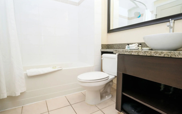 Sandman Hotels & Suites Calgary West