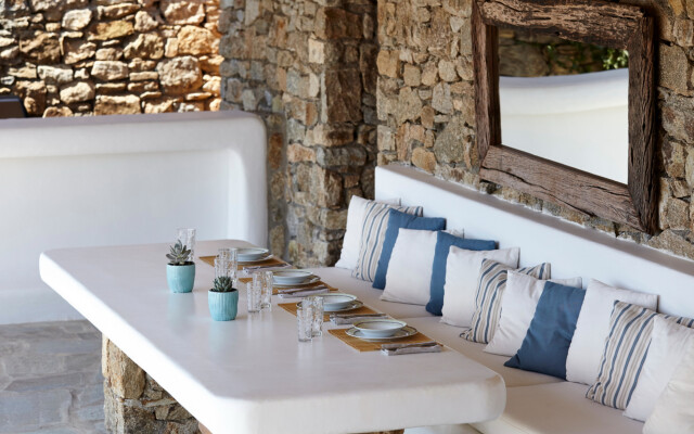 Amazing view Mykonian Villa with 5 bedrooms and pool