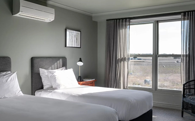 Cleveland Estate – Guest Rooms – Lancefield