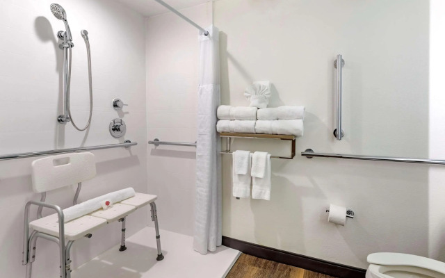 Comfort Suites Anderson-Clemson