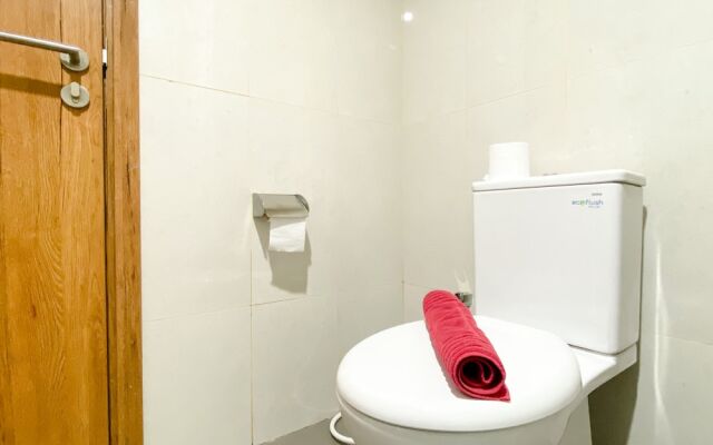Cozy Stay Studio Apartment at LRT City Jatibening