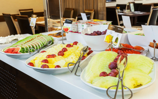 Lux Fatima Hotel
