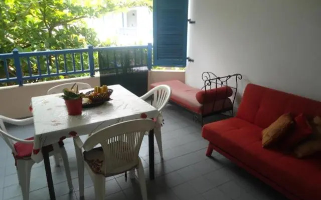 Bel Appartement Face à La Plage au Diamant