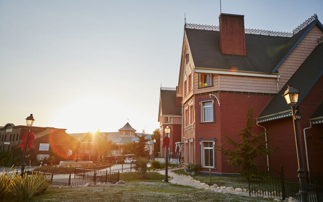 PortAventura Hotel Mansion De Lucy