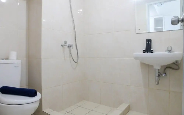 Homey Studio at Springlake Summarecon Bekasi Apartment