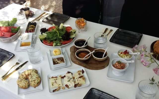 SongAA Otel
