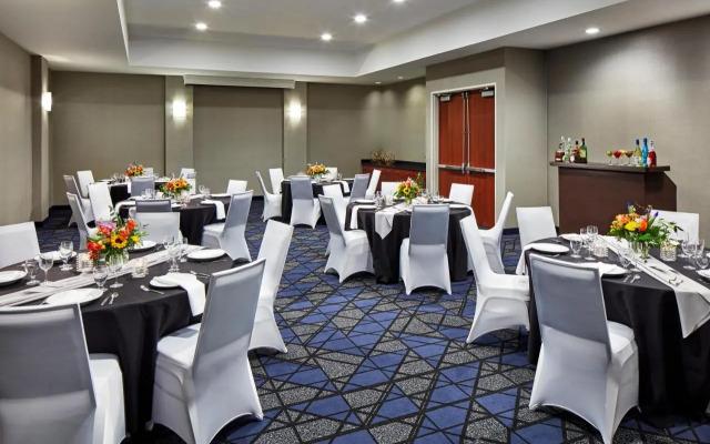 Holiday Inn Vallejo-napa Valley Gateway