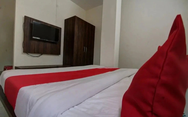 Kruthika Comforts By OYO Rooms