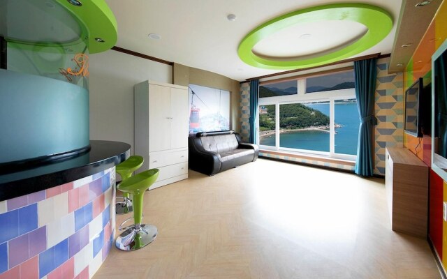 Yeosu The King Pension