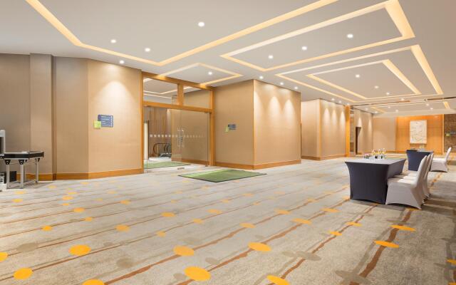 Holiday Inn & Suites Jakarta Gajah Mada by IHG