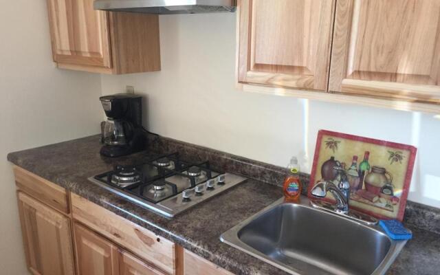 Creekside Downtown Vacation Suites