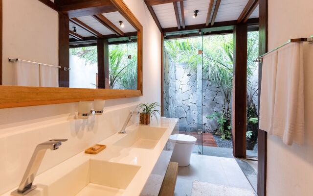 Colibri Beach Villas
