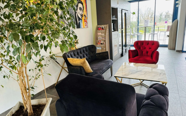 Hotel Kyriad Toulouse Sud - Roques