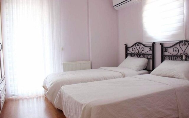 Dream Of Holiday Turk