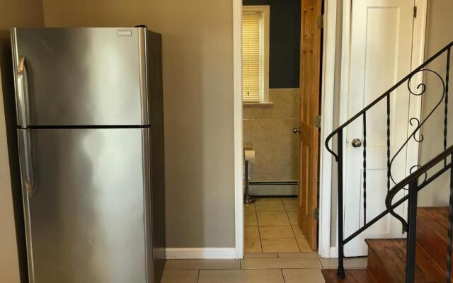 Newly Renovated 2 Bedroom House