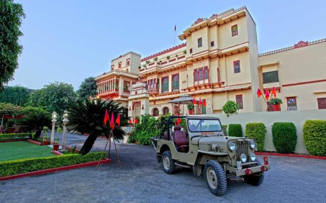 Hotel Fort Dhariyawad