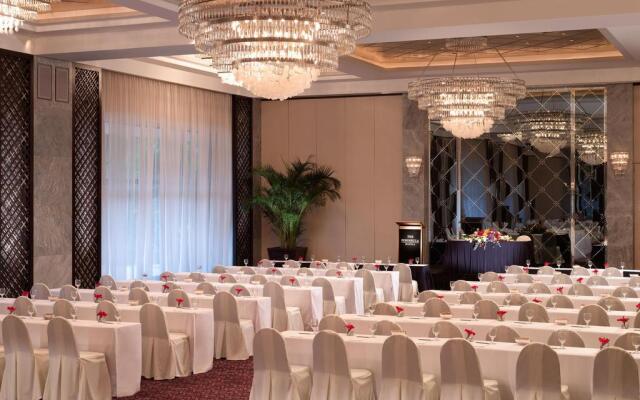 The Peninsula Manila