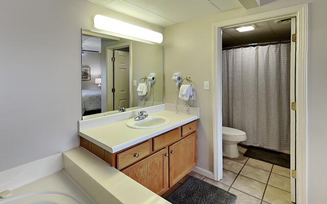 Whispering Pines by Vtrips