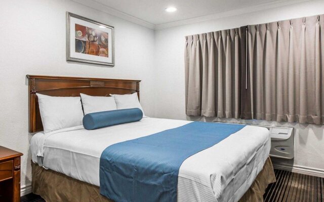 Rodeway Inn & Suites Pacific Coast Highway
