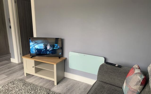 Impeccable 1-bed House in Aberdare