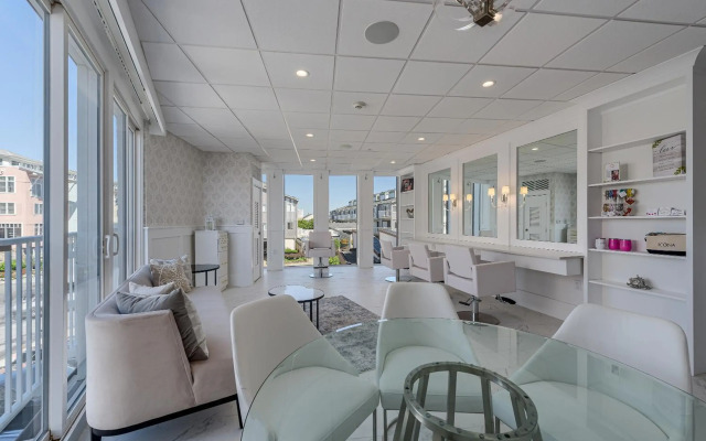 ICONA Diamond Beach