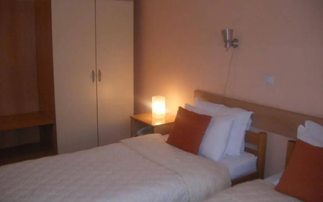 Hotel 7