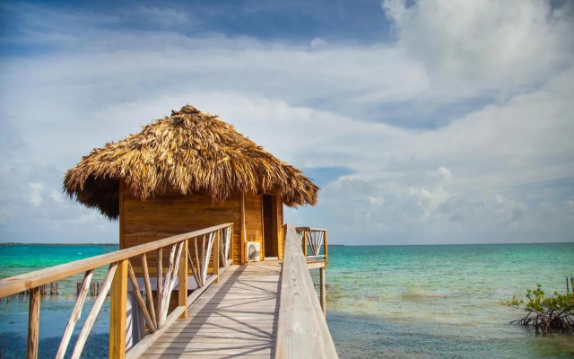 Thatch Caye Resort a Muy'Ono Resort