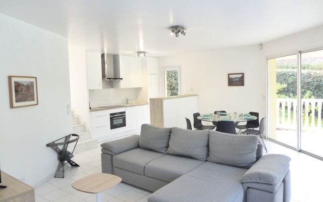 Holiday Home Eden Parc