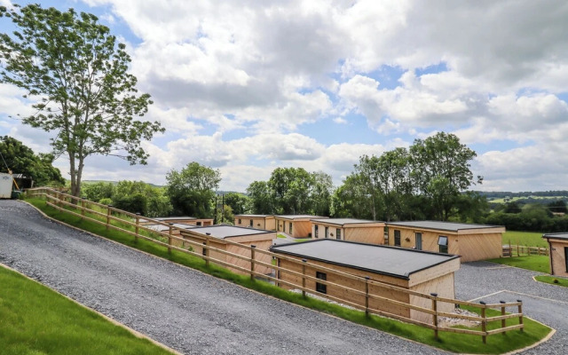 Valley Lodge 4 - North Wales Eco Lodges