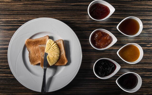 Forest Suites Boutique Hotel