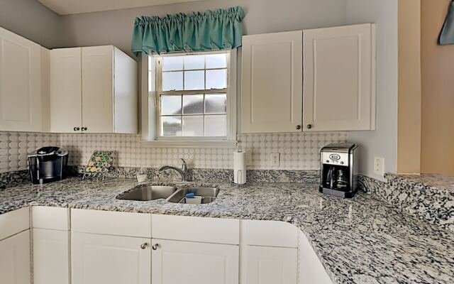 331catal 3 Bedroom Condo