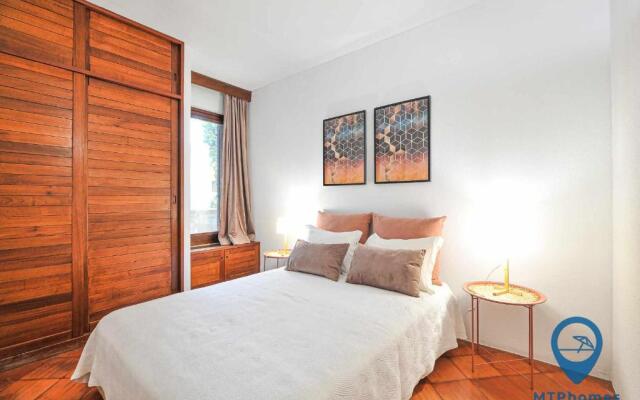 Balaia Beach T2 com piscina