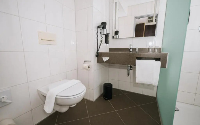 Feringapark Hotel by Coffee Fellows Hotels