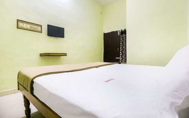 Spot on 61149 Hotel Sivanthi