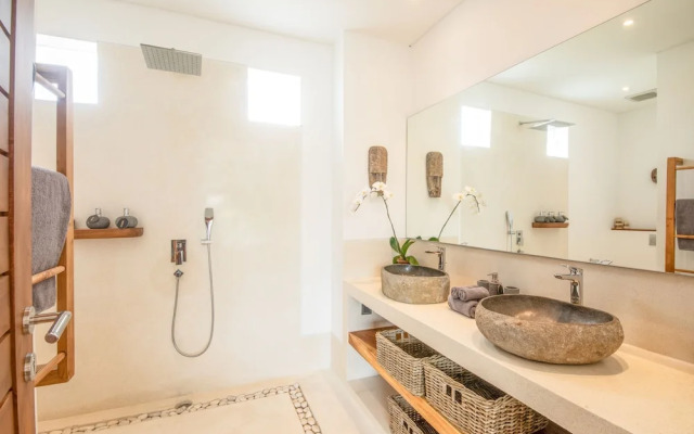 SOL n2 Villa in Dalung