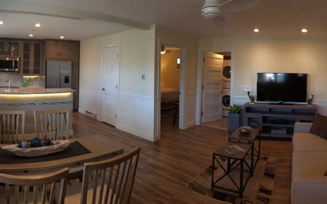 Lighthouse Inn at Pine Point