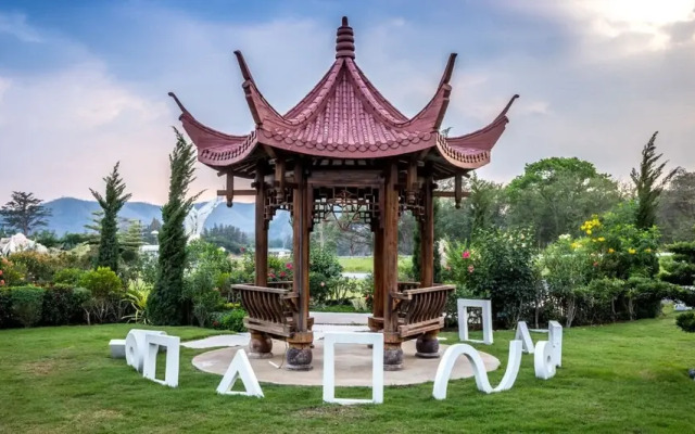 Resort Huangchui Baan Phu Khao