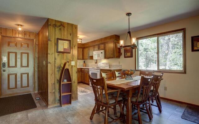 11 Camas-Hot Tub-4BR/2BA