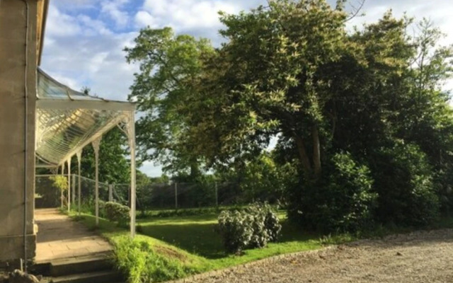 Roseneath House