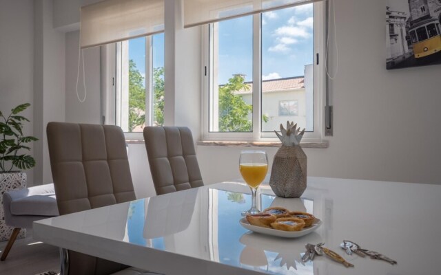 Rent4rest SAO Bento Charming 1 Bedroom Apartment