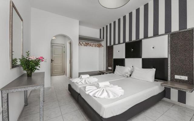 Boulevard Studio 6 with sea view