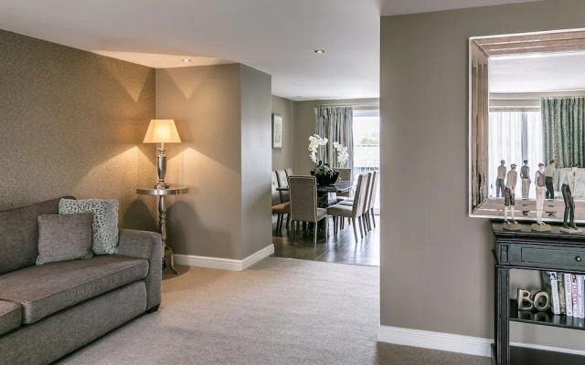 The Townhouses @ Carus Green