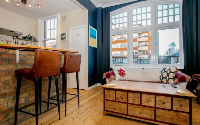 1 Bedroom Flat In Putney